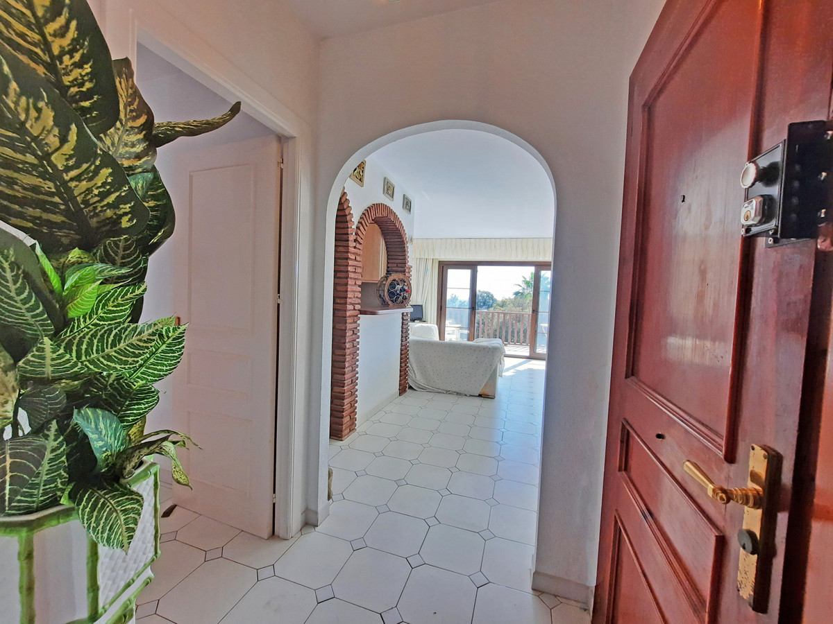 Appartement te koop in Calahonda | 2 slaapkamers H5408224
