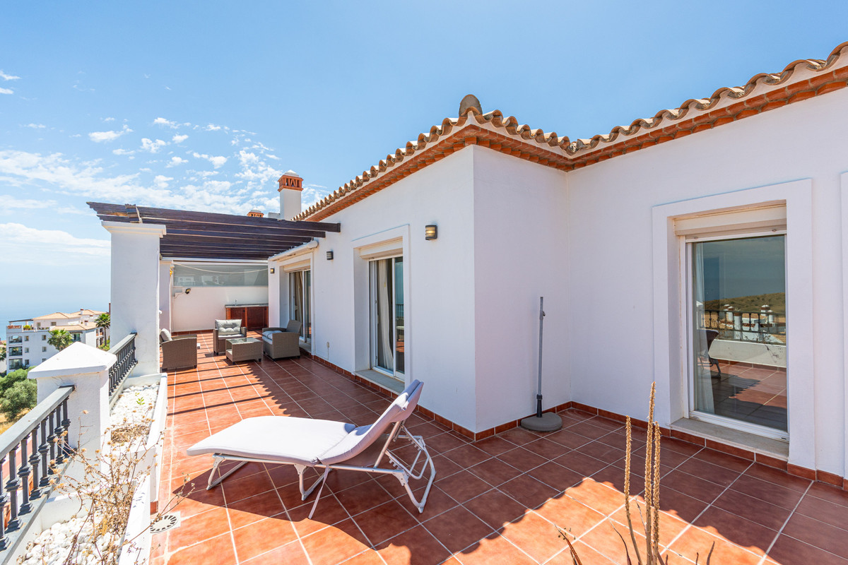 Property main view 25