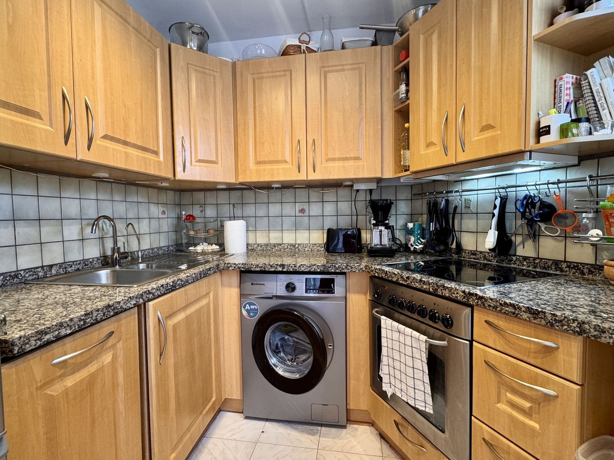 Appartement te koop in Calahonda | 2 slaapkamers H5423224