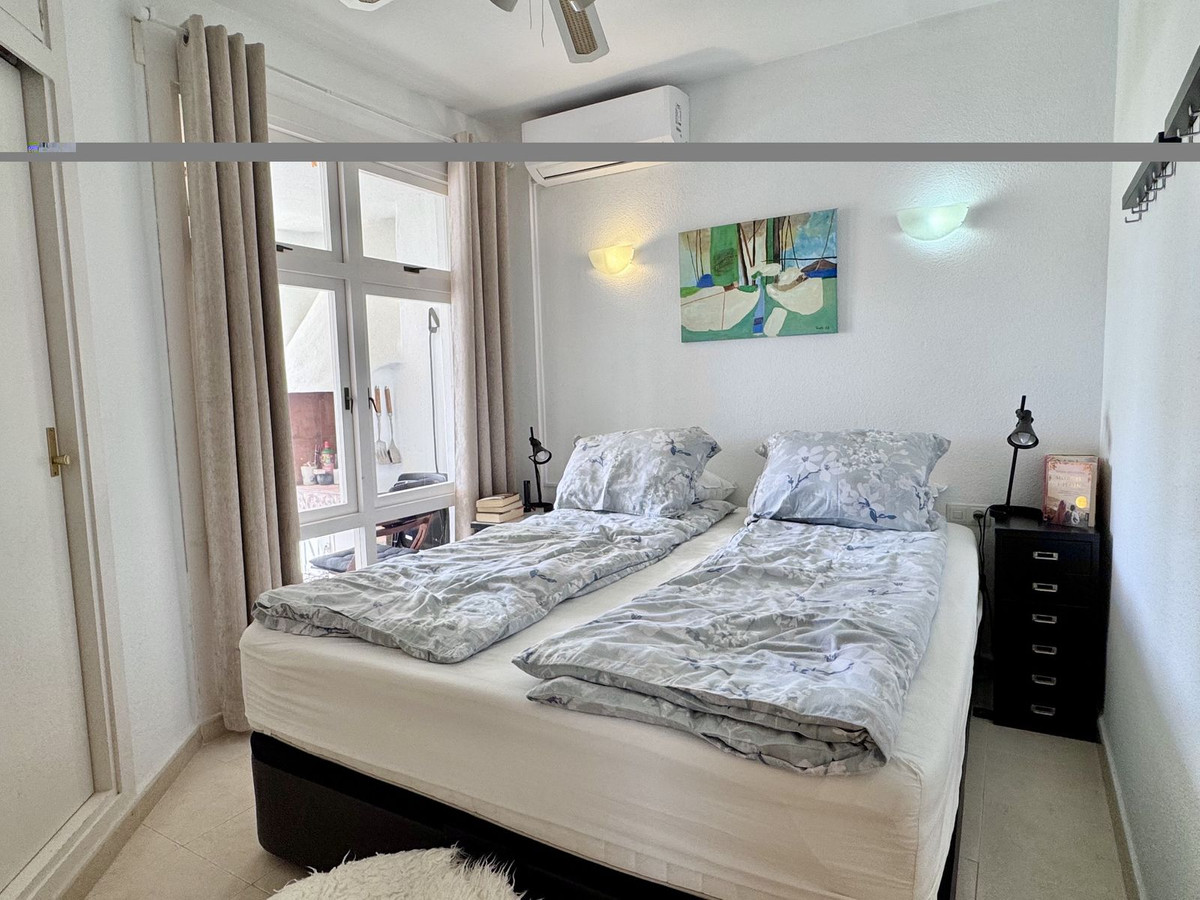 Appartement te koop in Calahonda | 2 slaapkamers H5423224