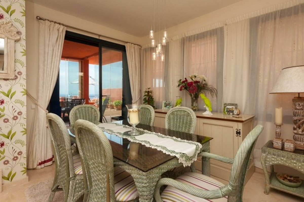 Appartement te koop in Calahonda | 2 slaapkamers H5433064