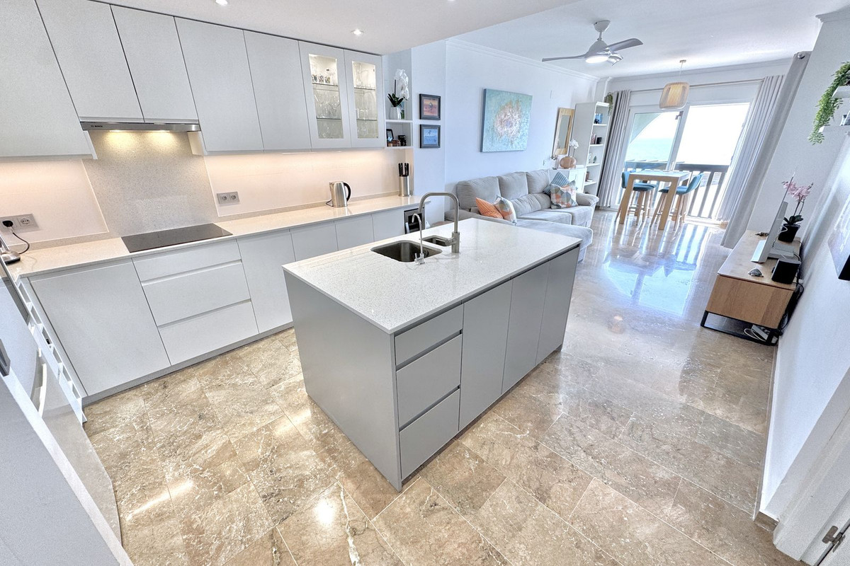 Appartement te koop in Calahonda | 2 slaapkamers H5433196