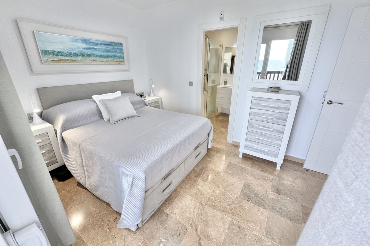 Appartement te koop in Calahonda | 2 slaapkamers H5433196