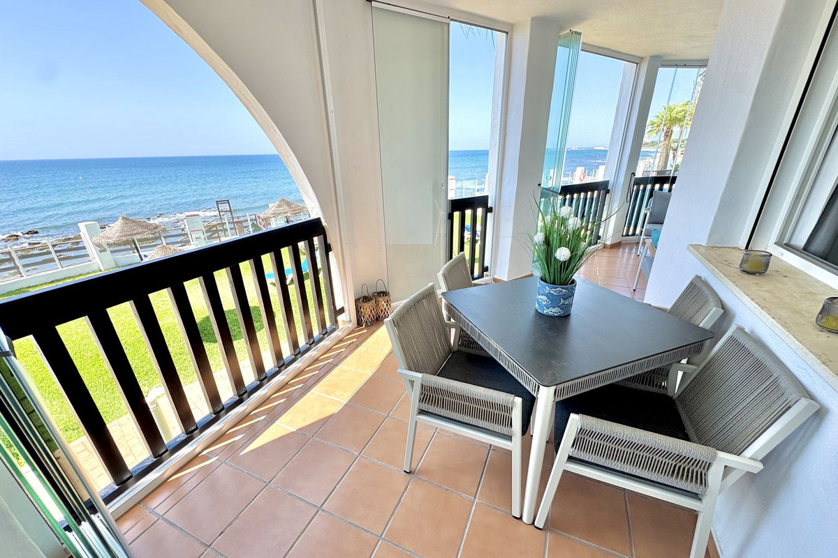 Appartement te koop in Calahonda | 2 slaapkamers H5433196