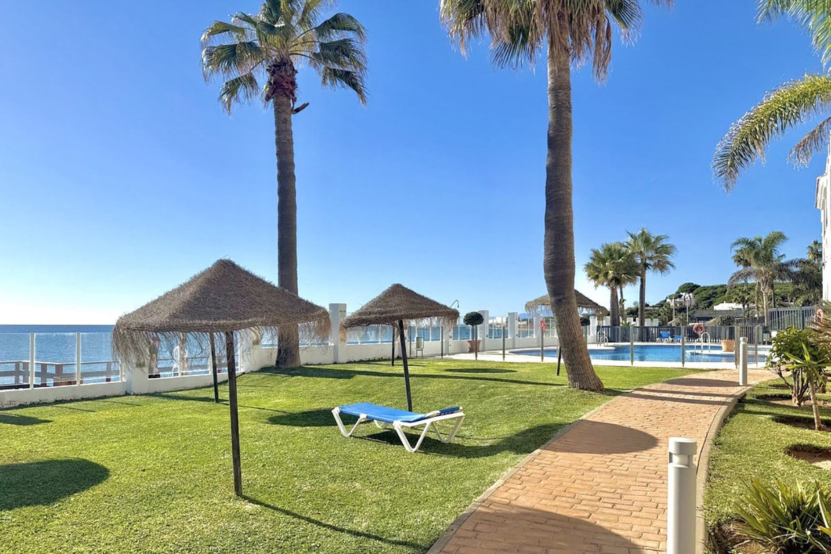 Appartement te koop in Calahonda | 2 slaapkamers H5433196