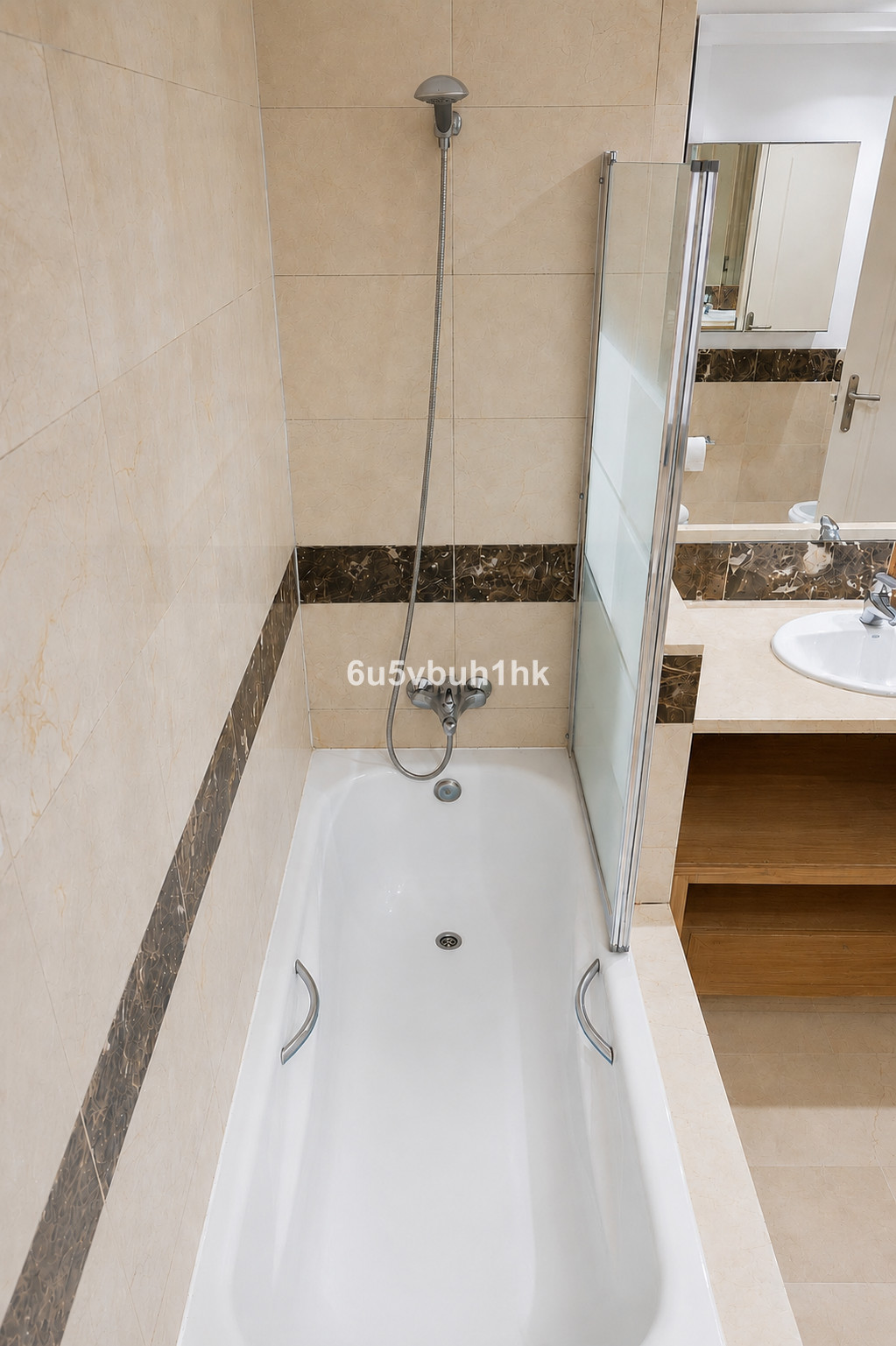 Appartement te koop in Calahonda | 2 slaapkamers H5440231