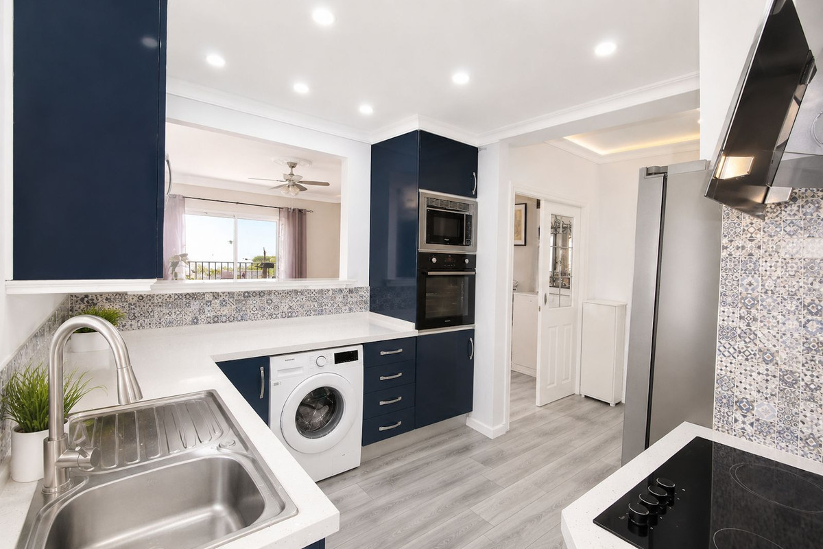 Appartement te koop in Calahonda | 2 slaapkamers H5440570