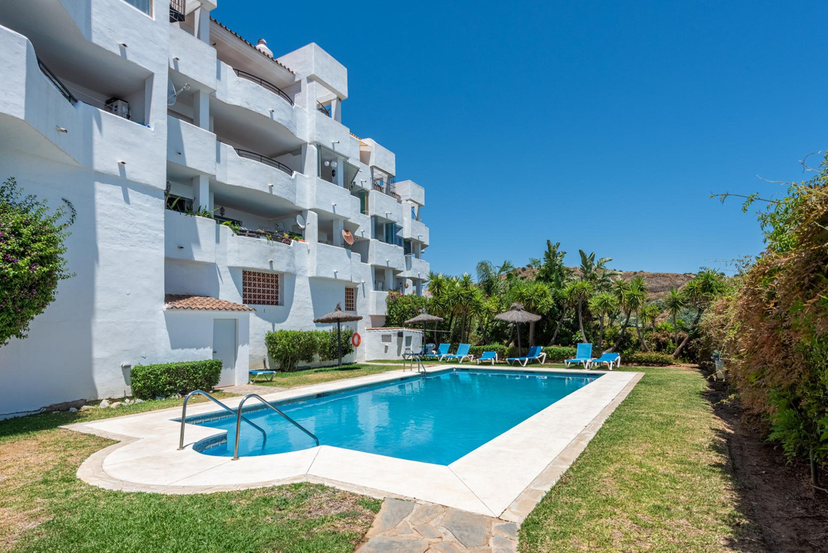 Appartement te koop in Calahonda | 2 slaapkamers H5443921