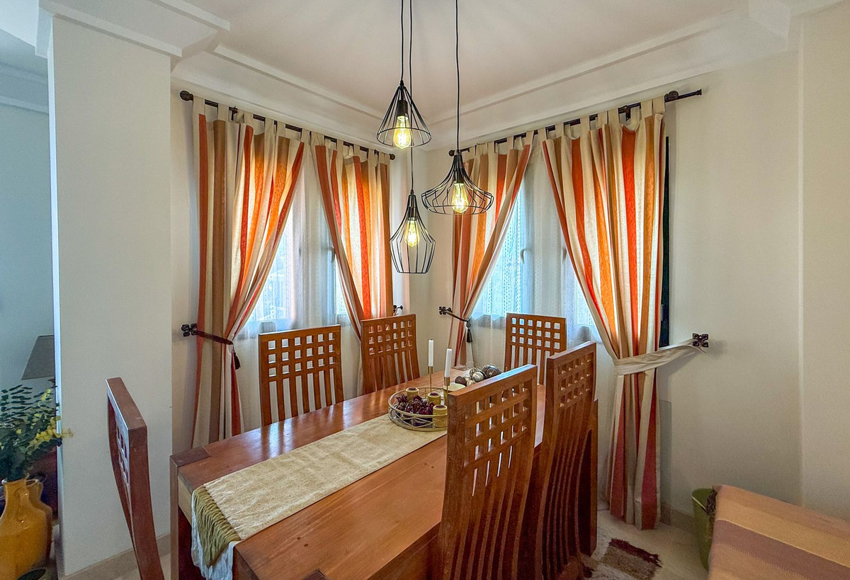 Appartement te koop in Calahonda | 3 slaapkamers H5444059