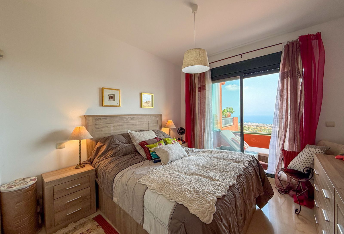 Appartement te koop in Calahonda | 3 slaapkamers H5444059