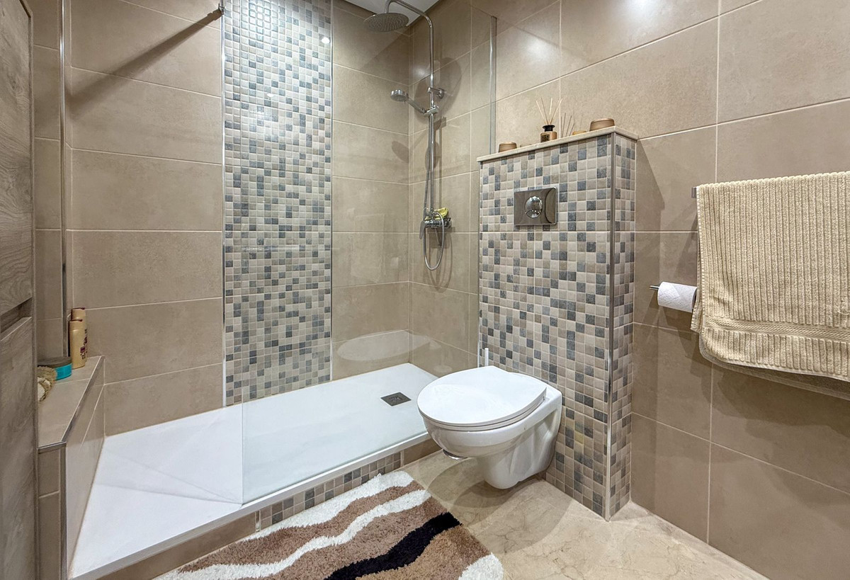 Appartement te koop in Calahonda | 3 slaapkamers H5444059