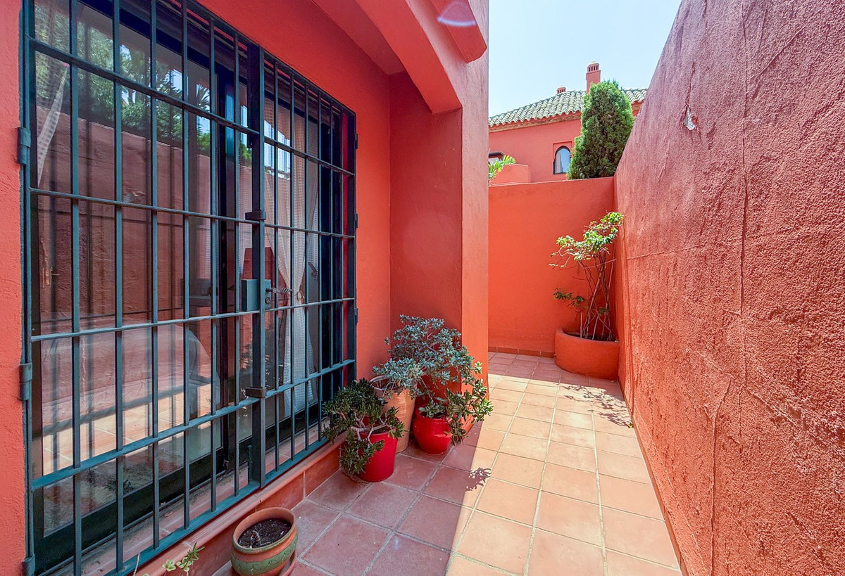 Appartement te koop in Calahonda | 3 slaapkamers H5444059