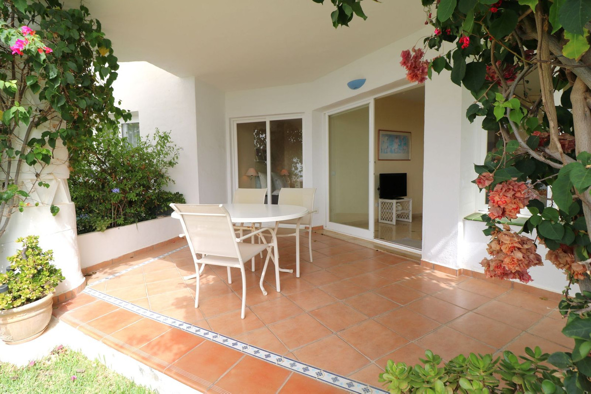 Appartement te koop in Calahonda | 2 slaapkamers H5446420