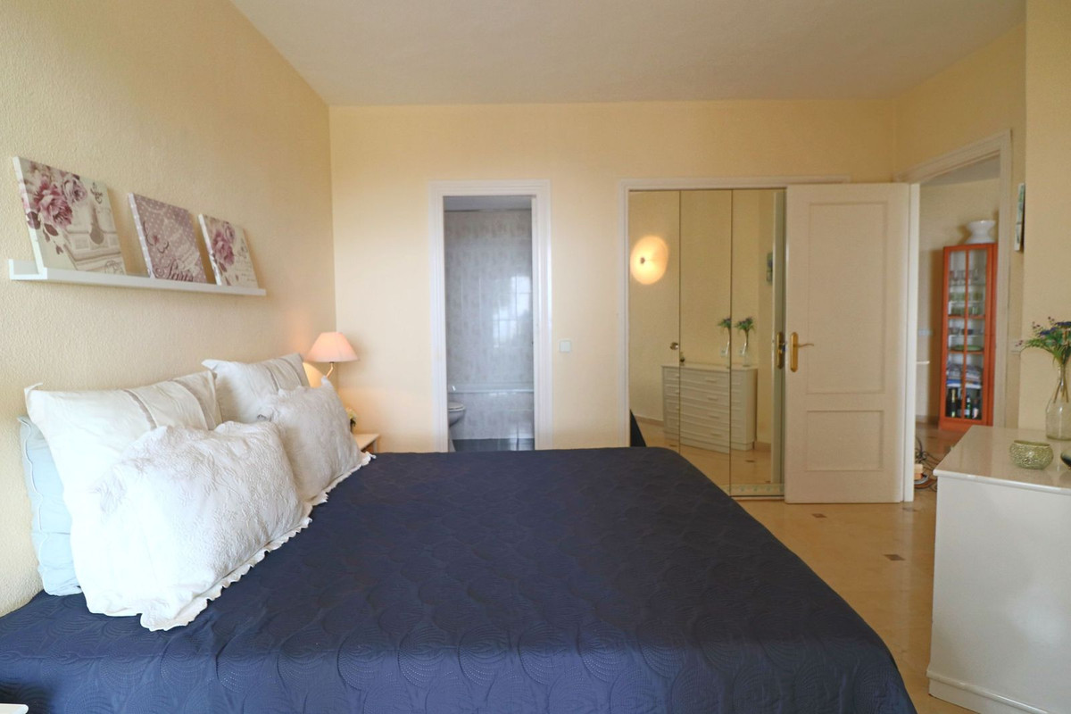 Appartement te koop in Calahonda | 2 slaapkamers H5446420