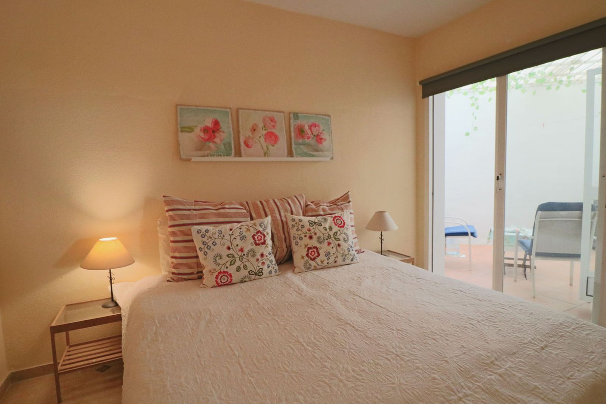 Appartement te koop in Calahonda | 2 slaapkamers H5446420