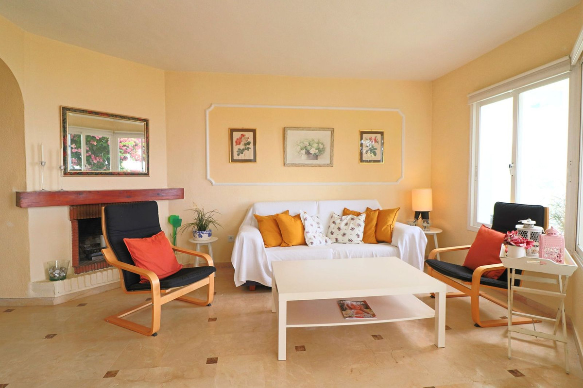 Appartement te koop in Calahonda | 2 slaapkamers H5446420
