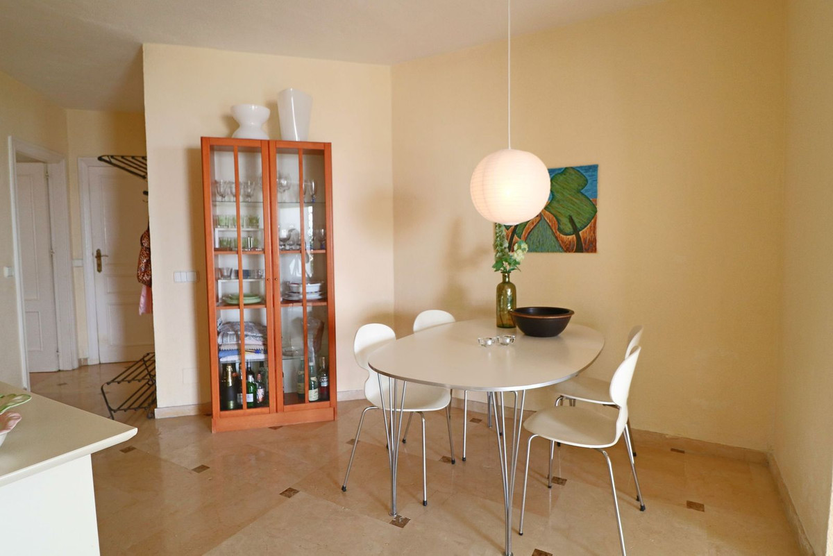 Appartement te koop in Calahonda | 2 slaapkamers H5446420