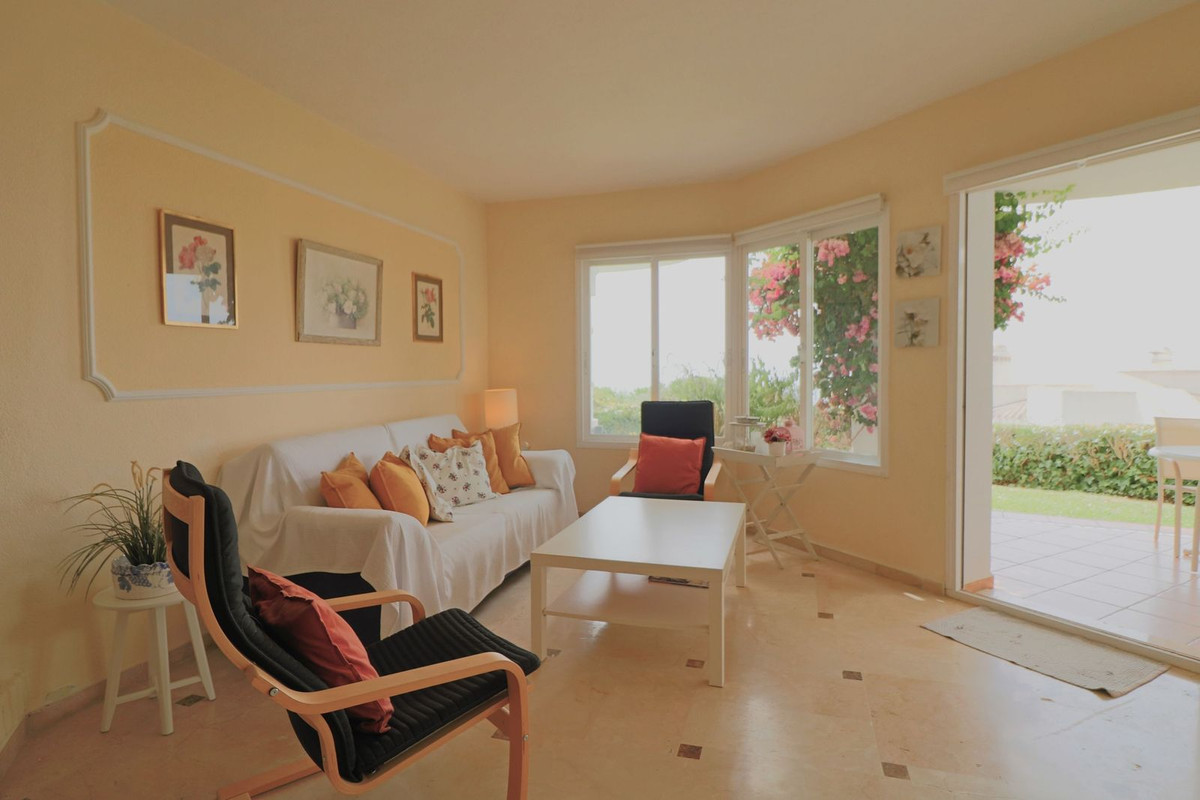 Appartement te koop in Calahonda | 2 slaapkamers H5446420