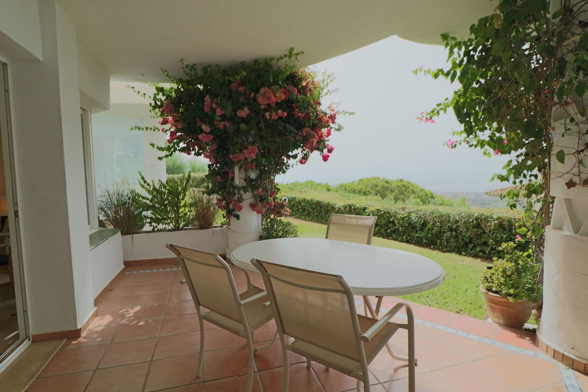 Appartement te koop in Calahonda | 2 slaapkamers H5446420