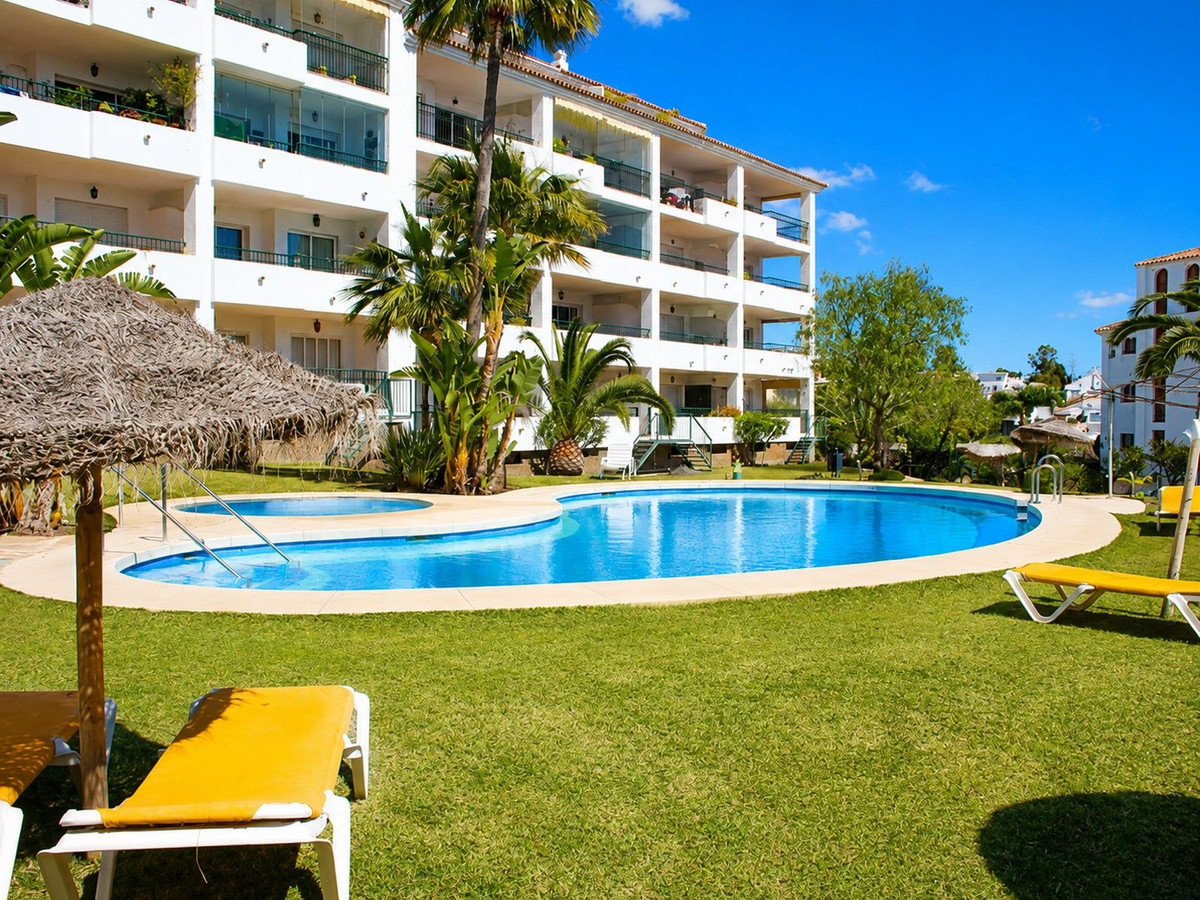 Appartement te koop in Calahonda | 2 slaapkamers H5447347