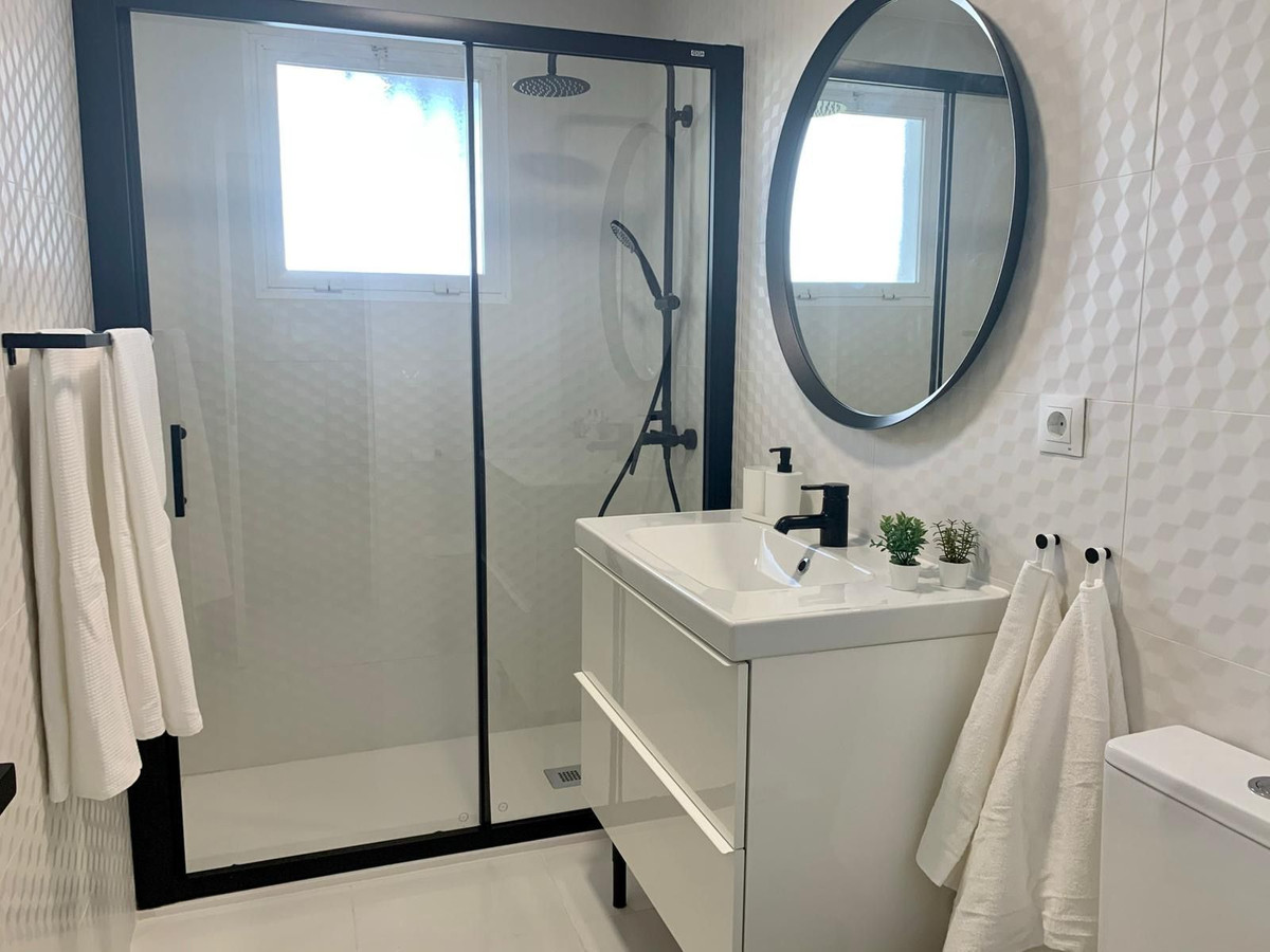 Appartement te koop in Calahonda | 1 slaapkamers H5449690