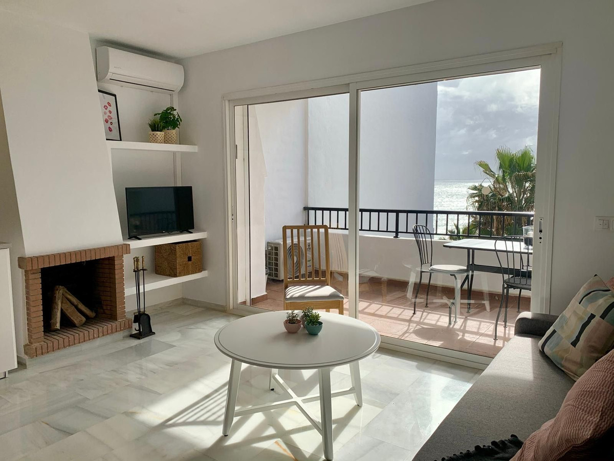 Appartement te koop in Calahonda | 1 slaapkamers H5449690