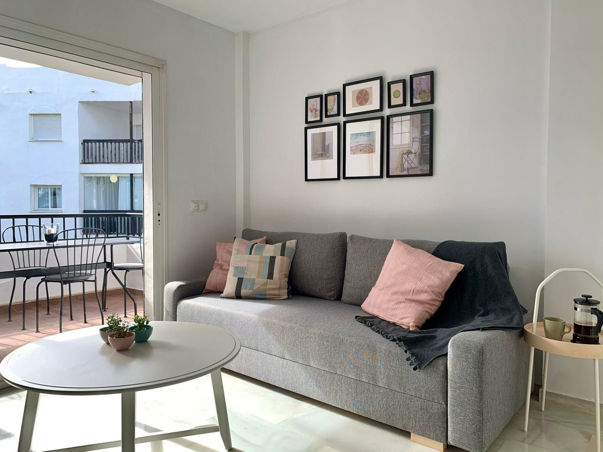 Appartement te koop in Calahonda | 1 slaapkamers H5449690