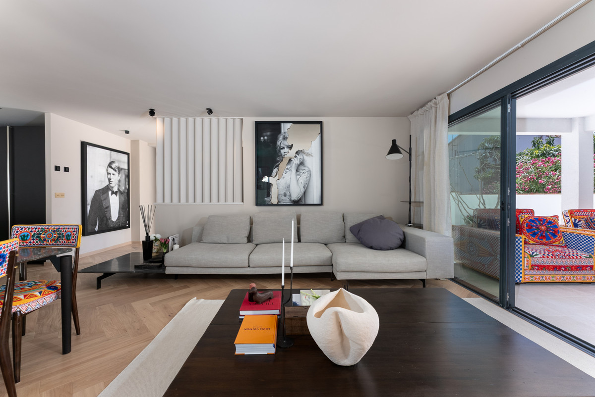 Appartement te koop in Calahonda | 4 slaapkamers H5450611