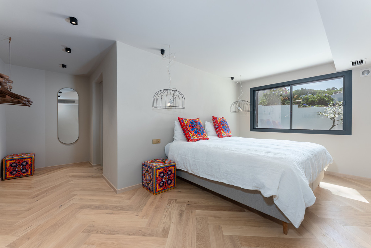 Appartement te koop in Calahonda | 4 slaapkamers H5450611