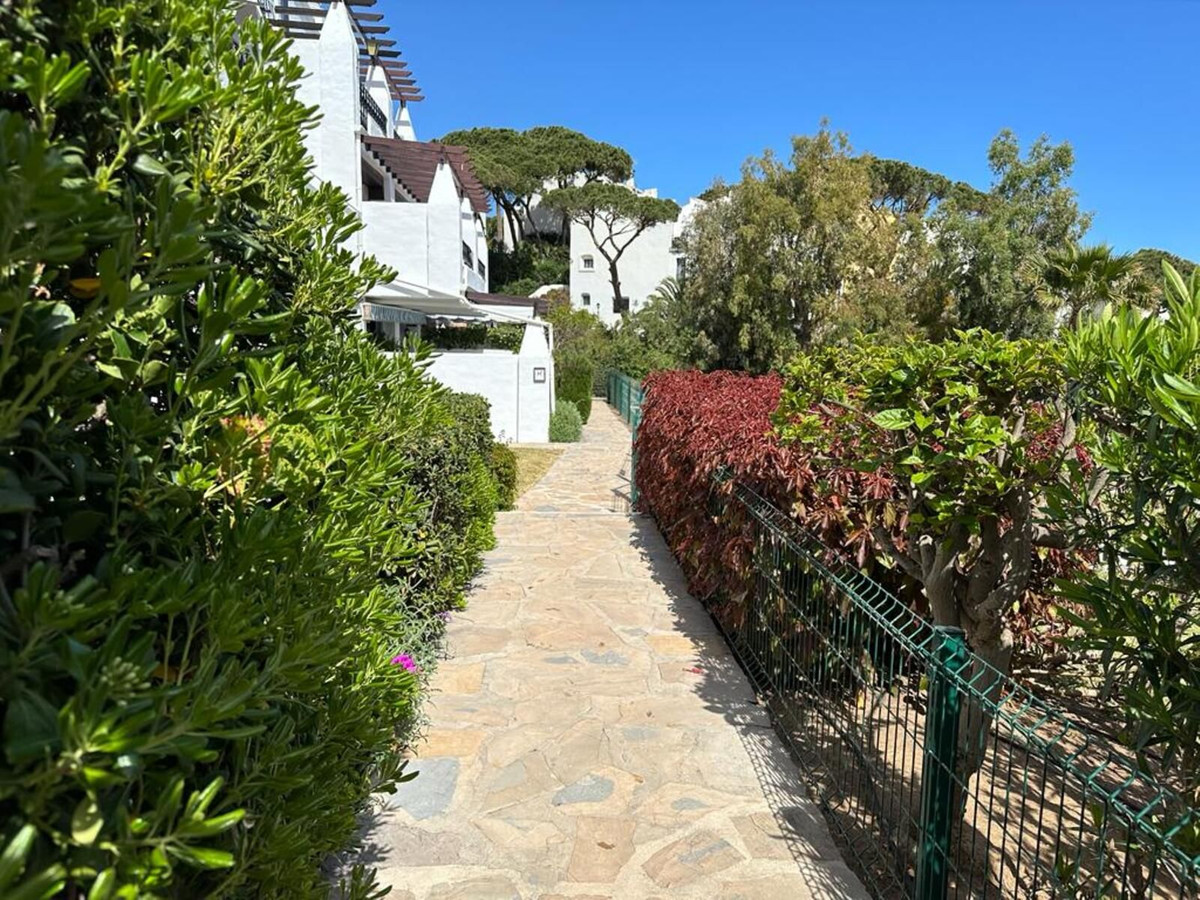 Appartement te koop in Calahonda | 3 slaapkamers H5451838