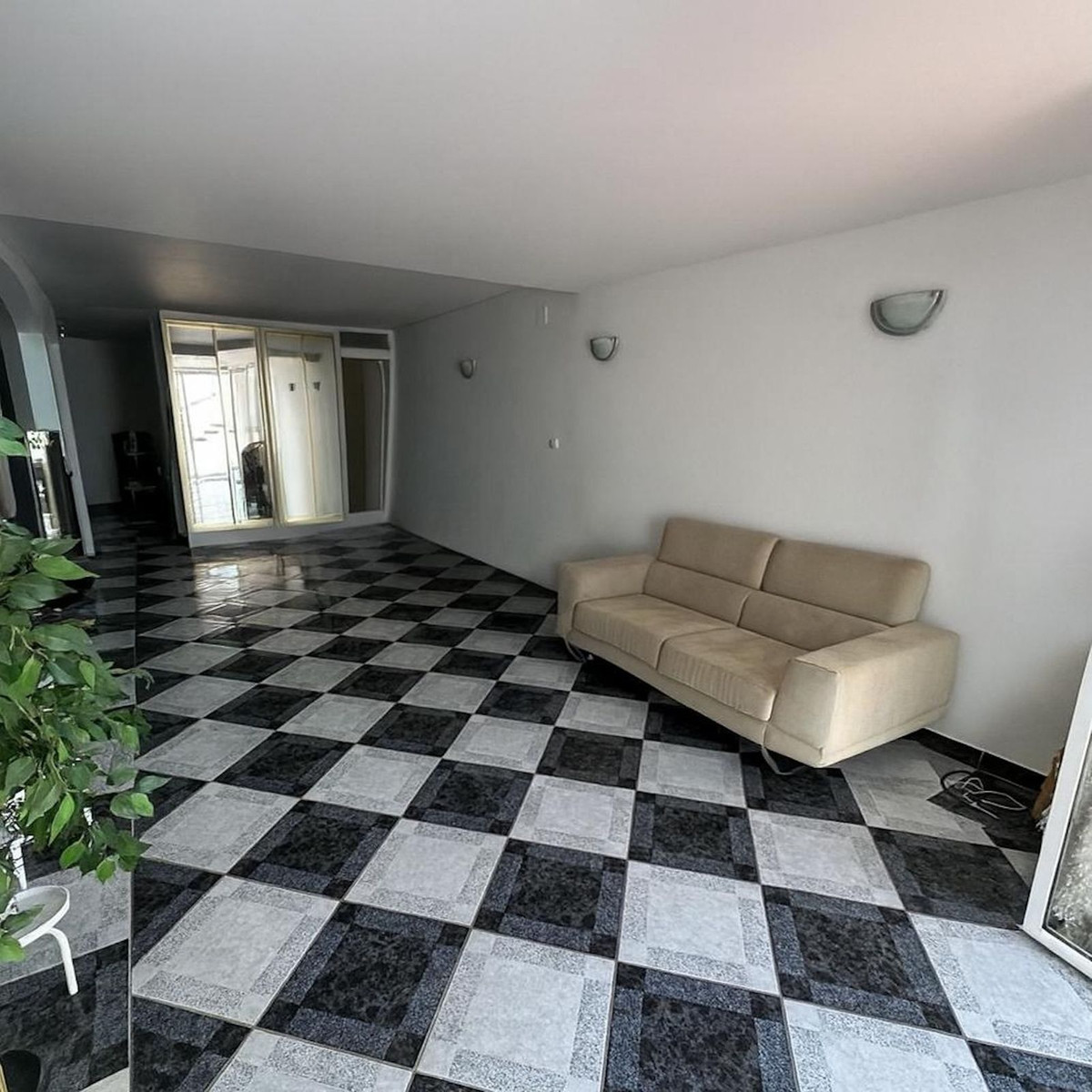 Appartement te koop in Calahonda | 3 slaapkamers H5451838