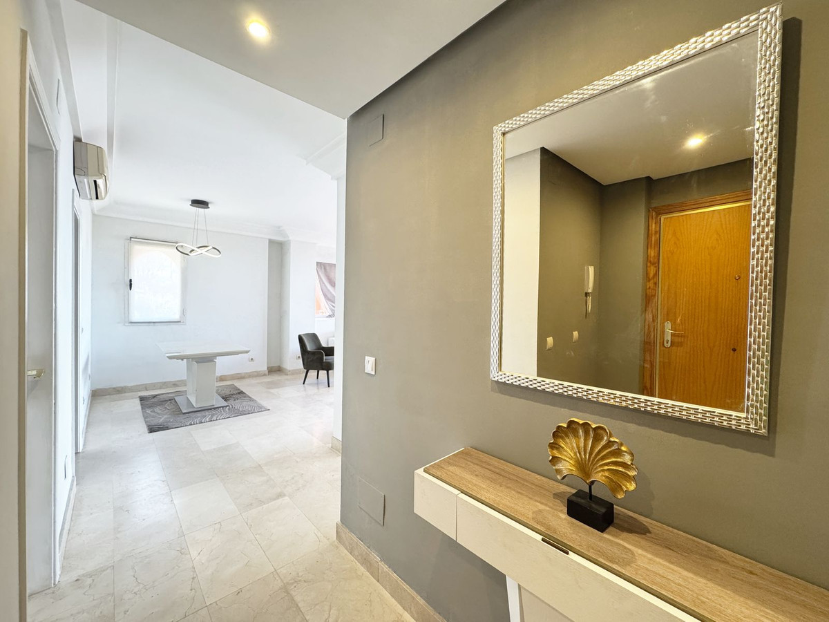 Appartement te koop in Calahonda | 2 slaapkamers H5452258