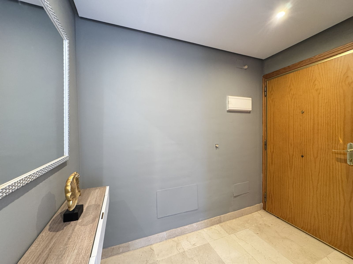 Appartement te koop in Calahonda | 2 slaapkamers H5452258