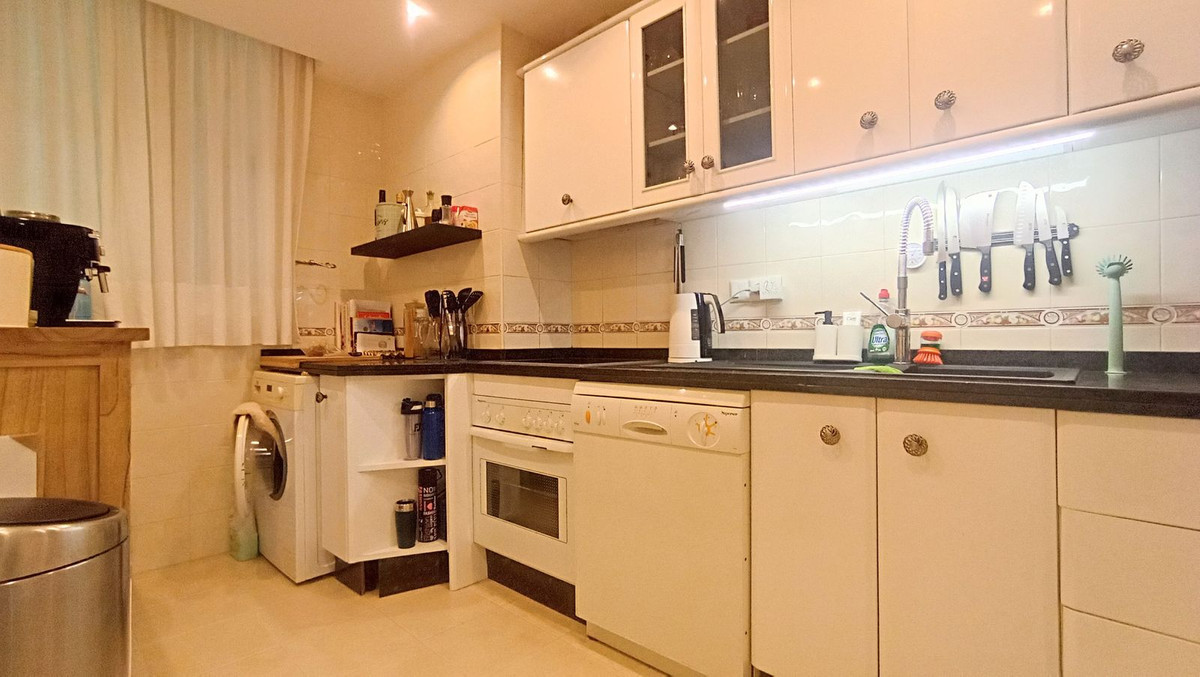 Appartement te koop in Calahonda | 2 slaapkamers H5459215