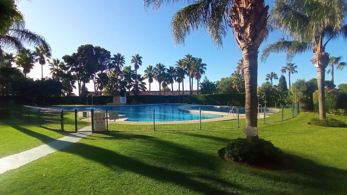 Appartement te koop in Calahonda | 2 slaapkamers H5459215