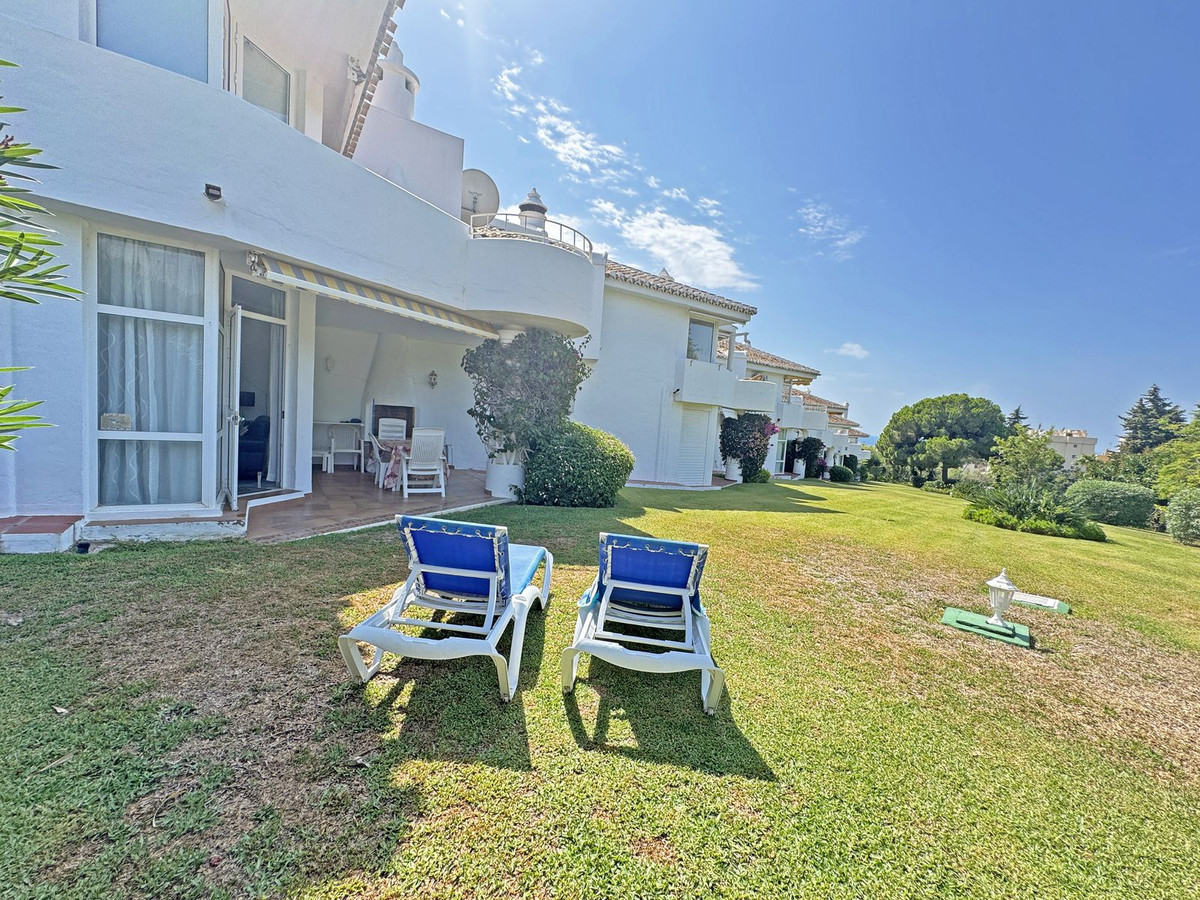 Appartement te koop in Calahonda | 2 slaapkamers H5462347