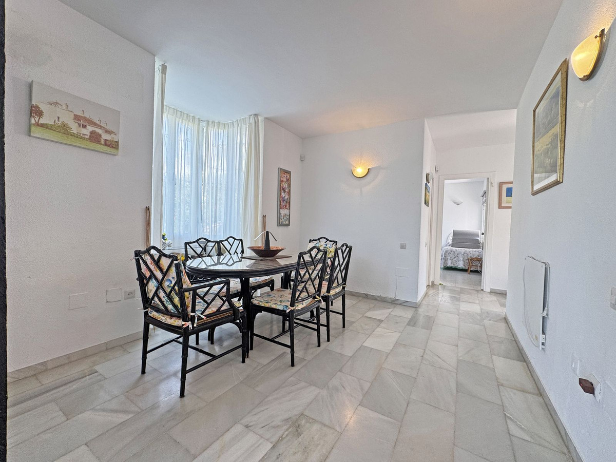 Appartement te koop in Calahonda | 2 slaapkamers H5462347
