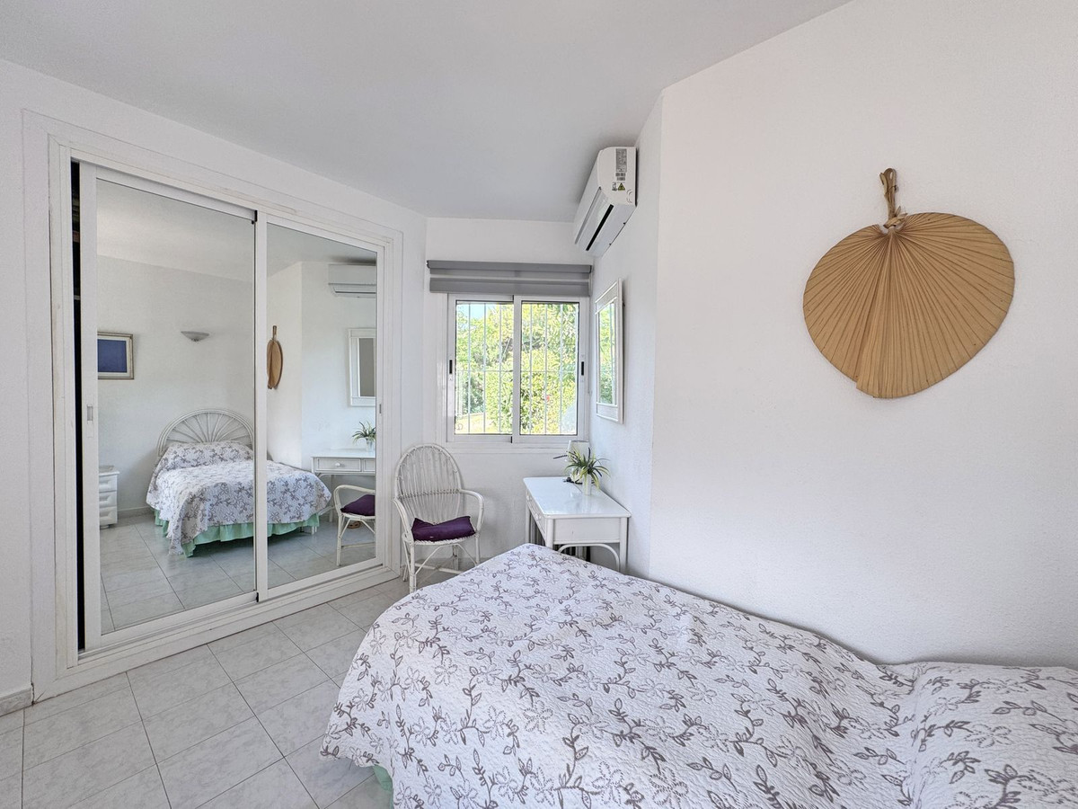 Appartement te koop in Calahonda | 2 slaapkamers H5462347