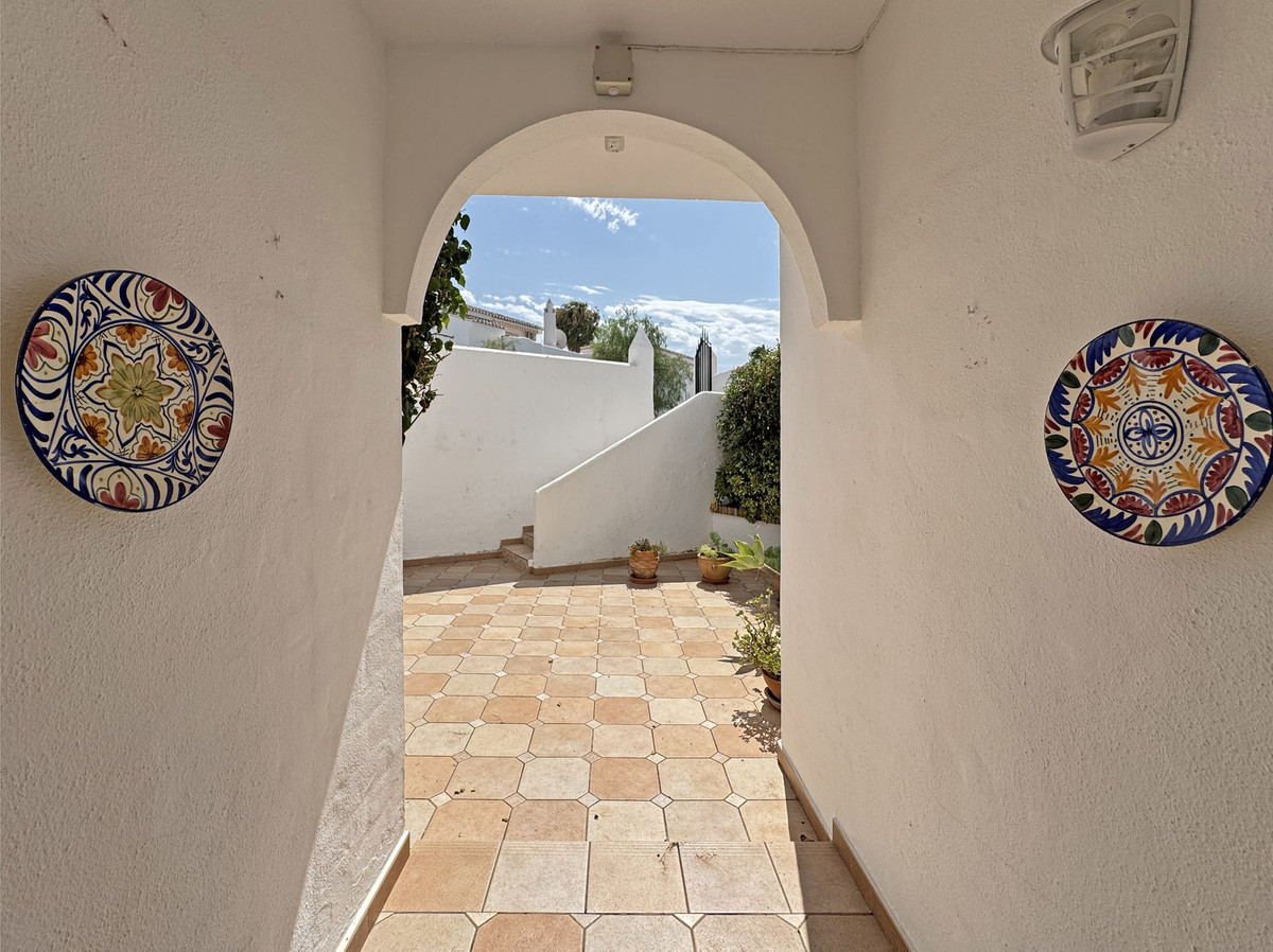 Appartement te koop in Calahonda | 2 slaapkamers H5462347