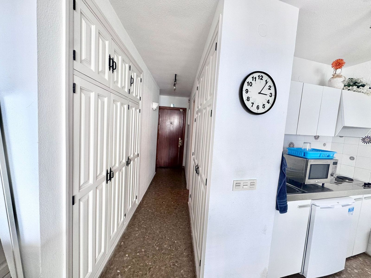 Appartement te koop in Calahonda | 0 slaapkamers H5467753