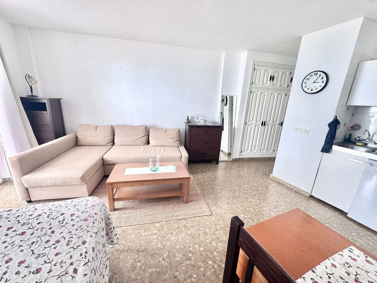 Appartement te koop in Calahonda | 0 slaapkamers H5467753