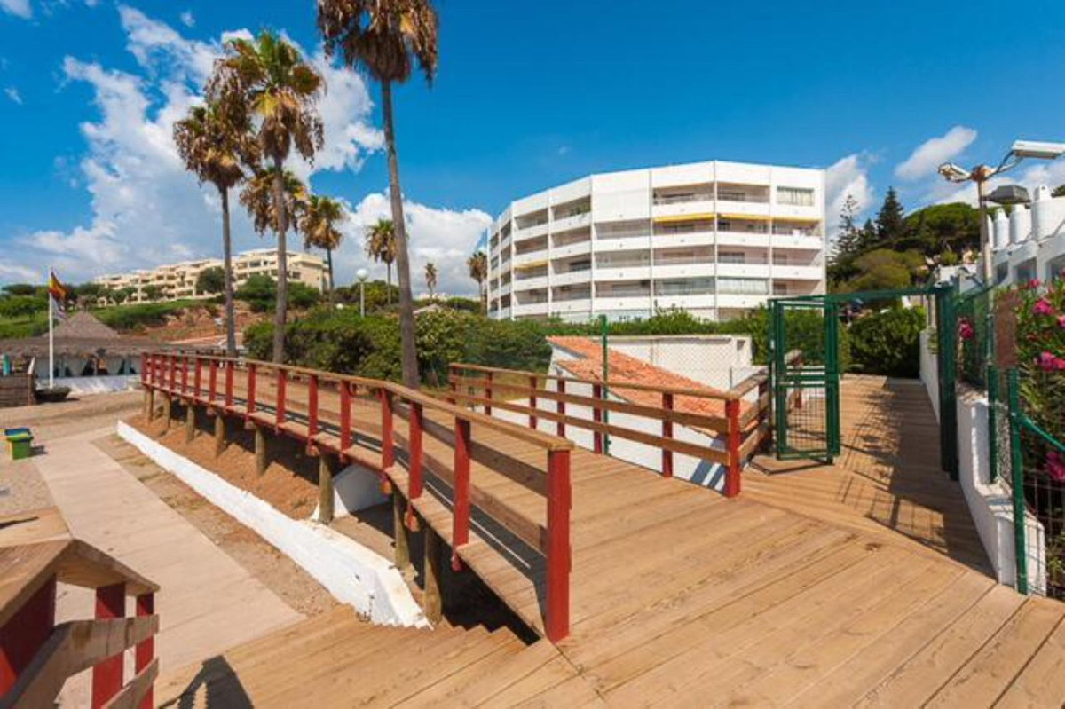 Appartement te koop in Calahonda | 0 slaapkamers H5467753