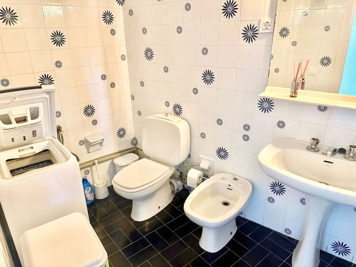 Appartement te koop in Calahonda | 0 slaapkamers H5467753