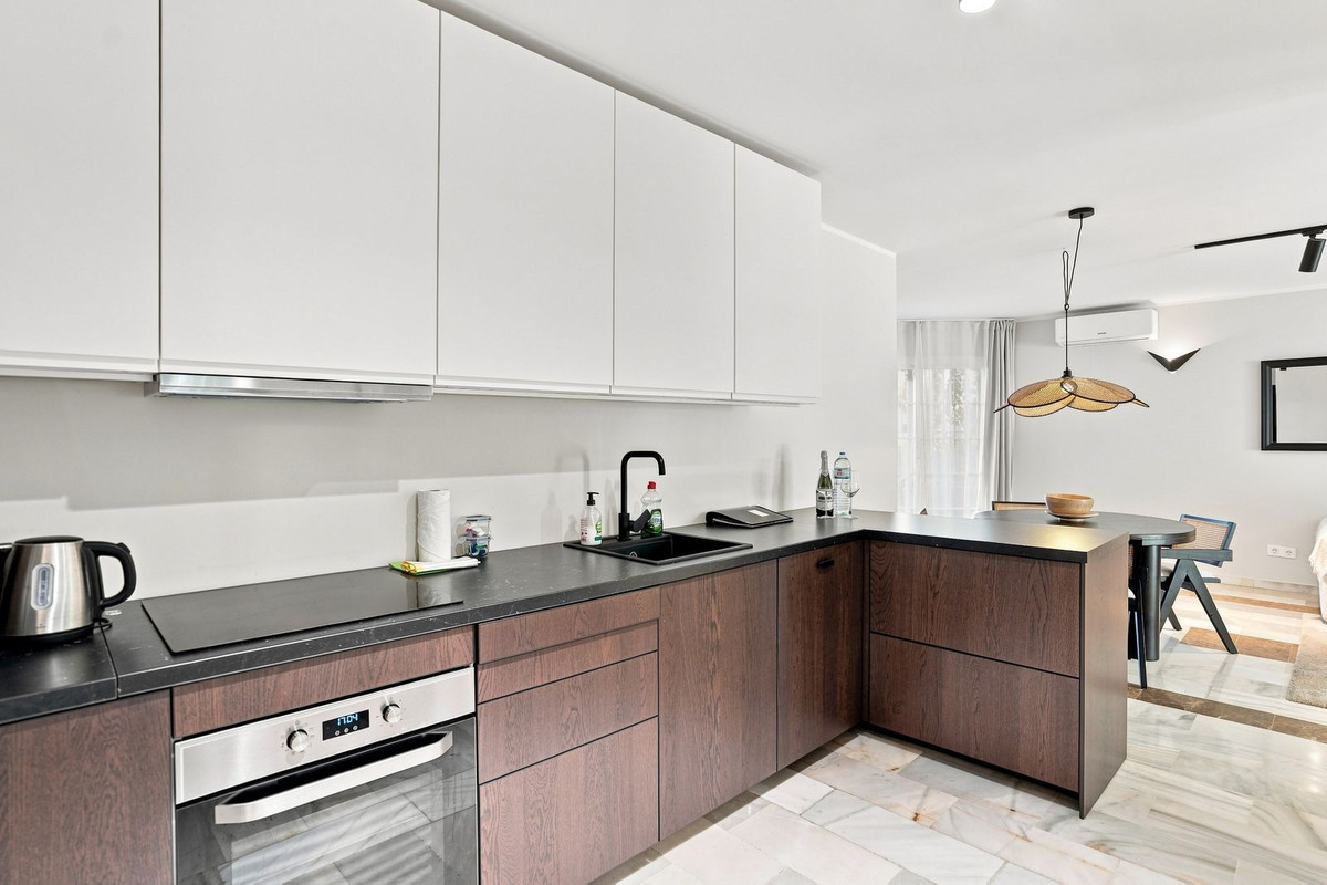 Appartement te koop in Calahonda | 2 slaapkamers H5470465