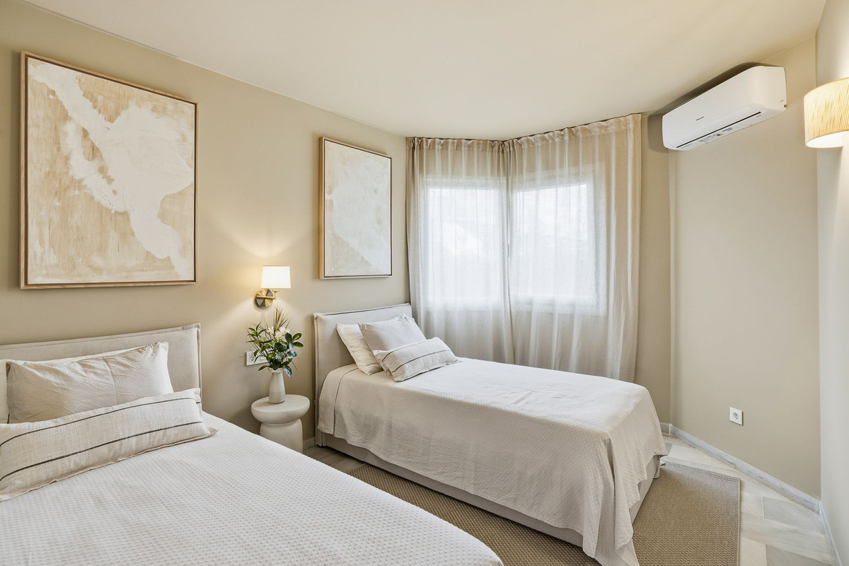 Appartement te koop in Calahonda | 3 slaapkamers H5473486