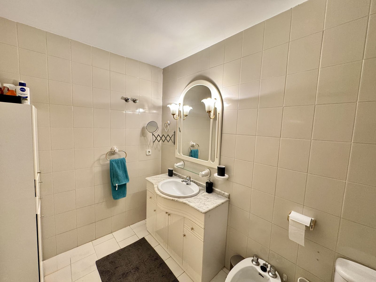 Appartement te koop in Calahonda | 3 slaapkamers H5473510