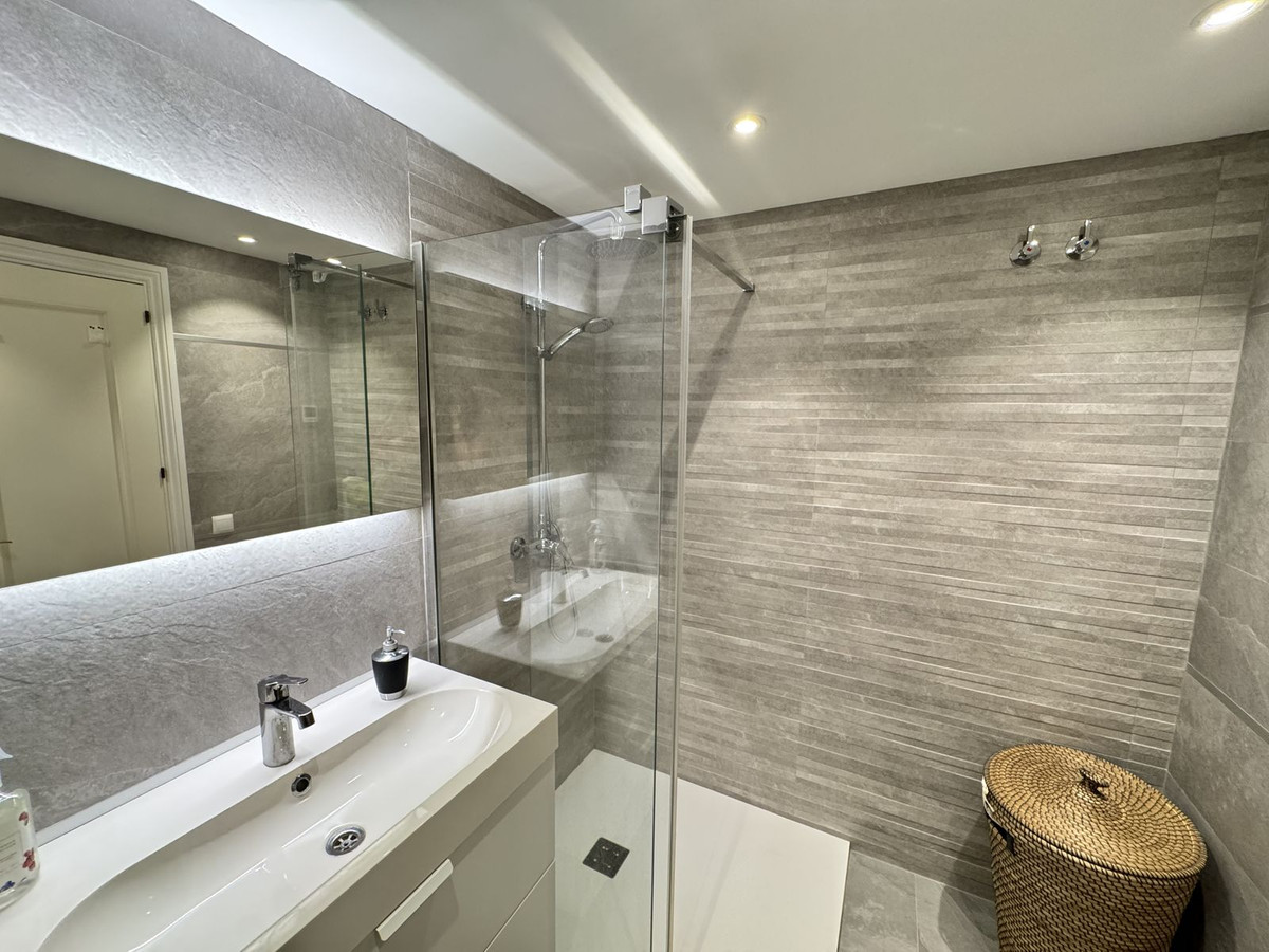 Appartement te koop in Calahonda | 3 slaapkamers H5473510