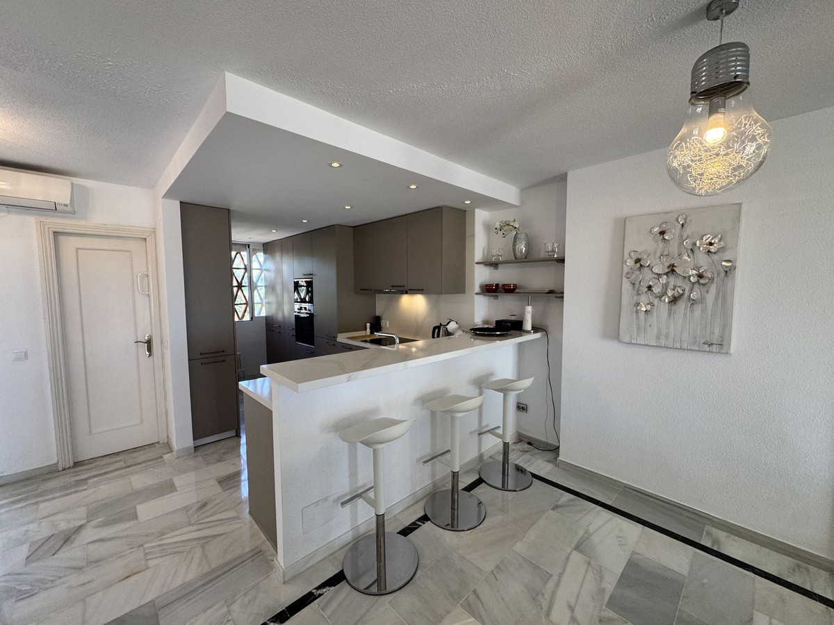 Appartement te koop in Calahonda | 3 slaapkamers H5473510