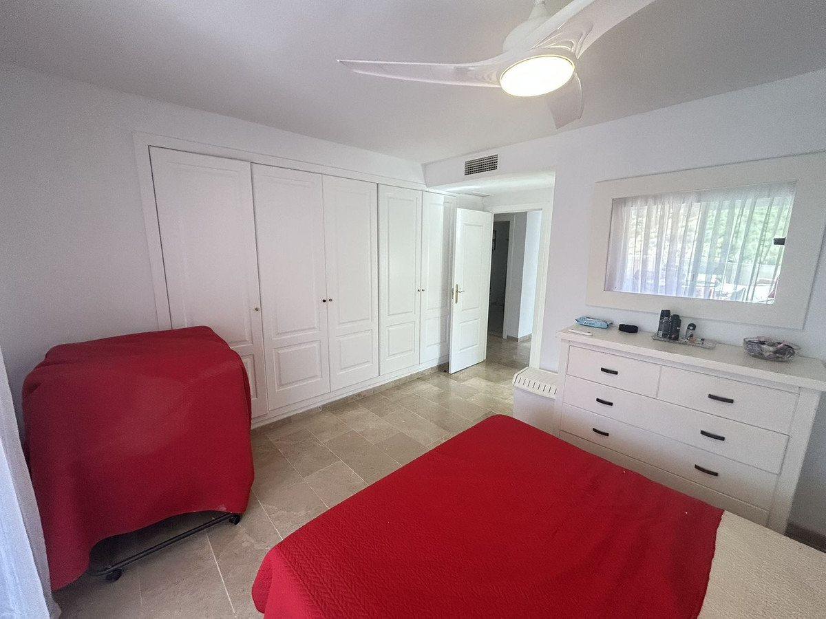 Appartement te koop in Calahonda | 2 slaapkamers H5474722