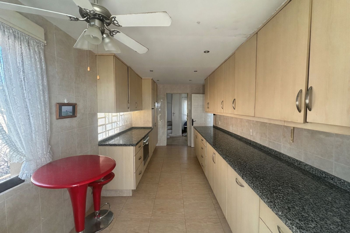 Appartement te koop in Calahonda | 3 slaapkamers H5480647